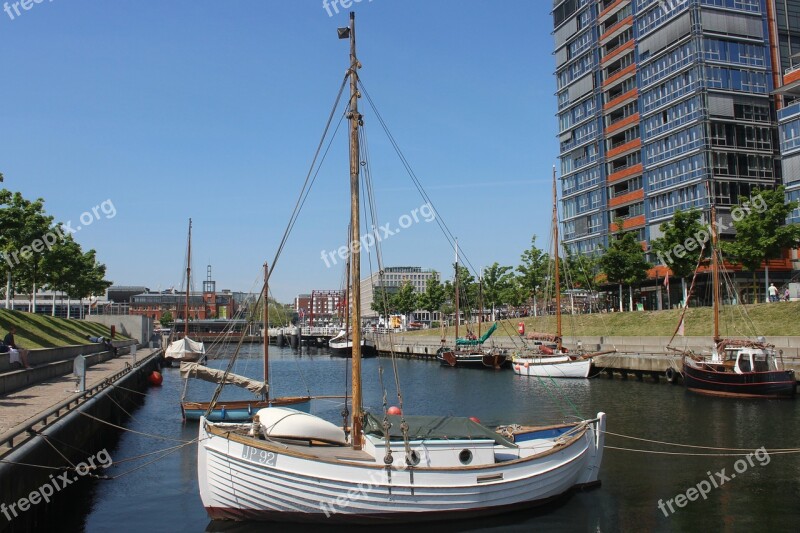 Kiel Kai City Kai Boat Port