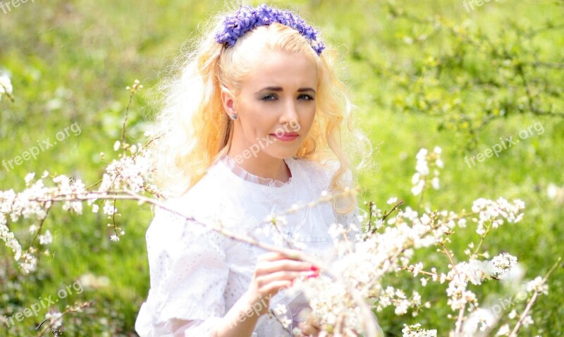 Girl Spring Flowers White Blue Eyes