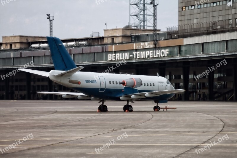 Aircraft Airport Berlin-tempelhof Tempelhofer Field Hangar