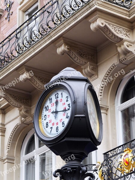 Grandfather Clock Baden Baden Normal Time Public Pedestrian Zone