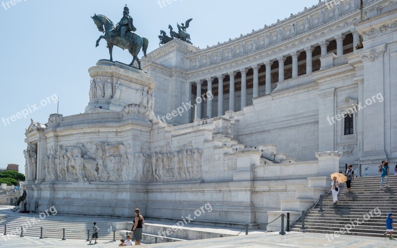 Rome Monument To Vittorio Emanuele Ii The Altar Of The Fatherland Victor Emmanuel 2 Italy