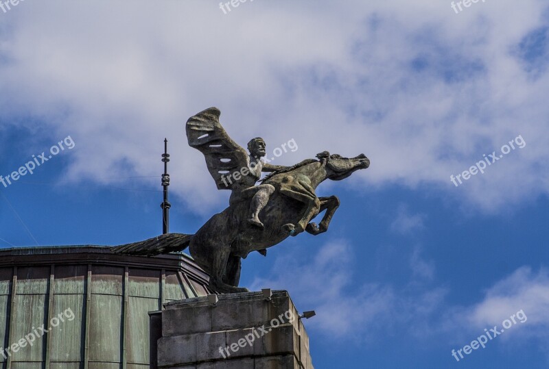 Horse Bronze Building Sculpture Vigo