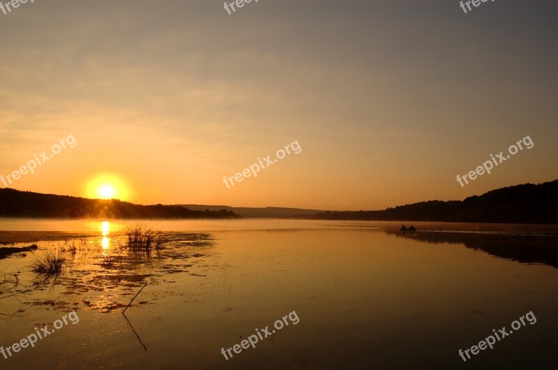 River At Dawn Vacation Tourism Journey