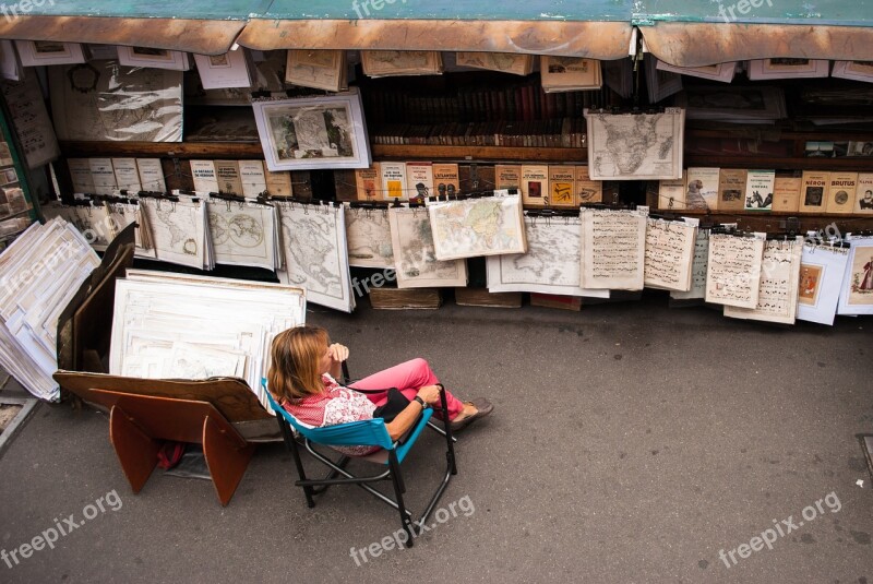 Woman Paris Tourism Frames Market