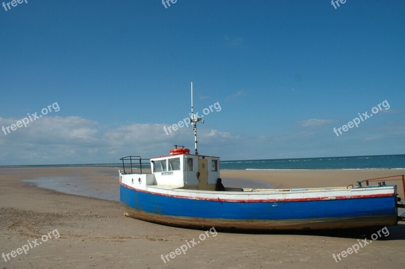 Boat Fishing Boat Sea Beach Blue