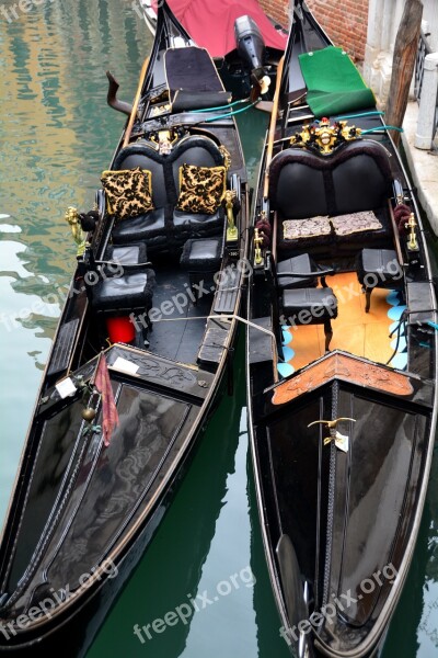 Venice Gondolas Boats Prows Italy