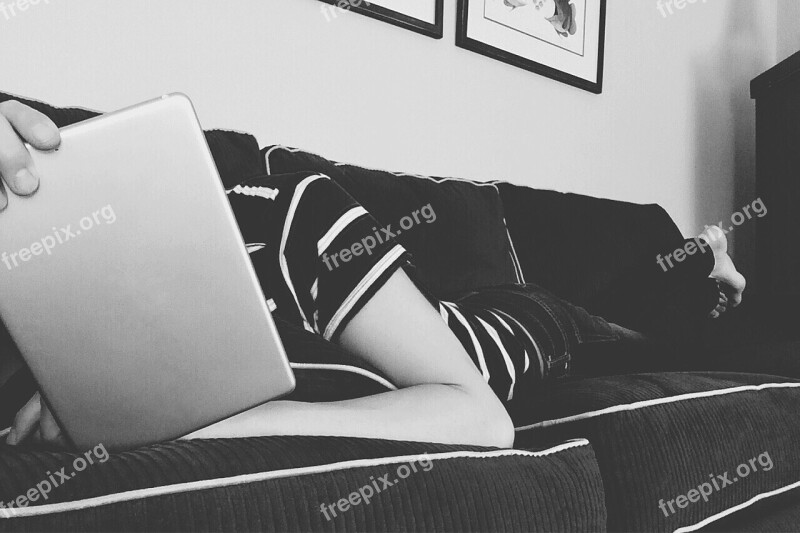 Read Tablet Internet Couch Person