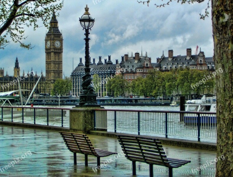 Lantern London River Great Britain Architecture