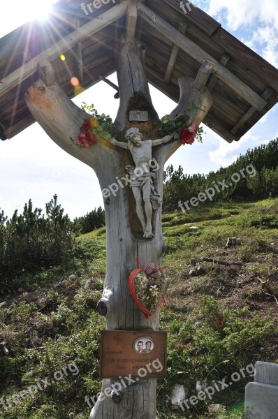 Cross Jesus Alpine Christian Crucifix