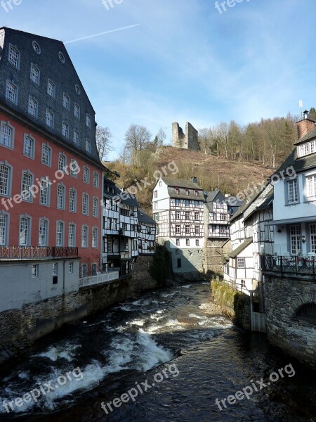 Monschau Eifel Fachwerkhäuser Hike City