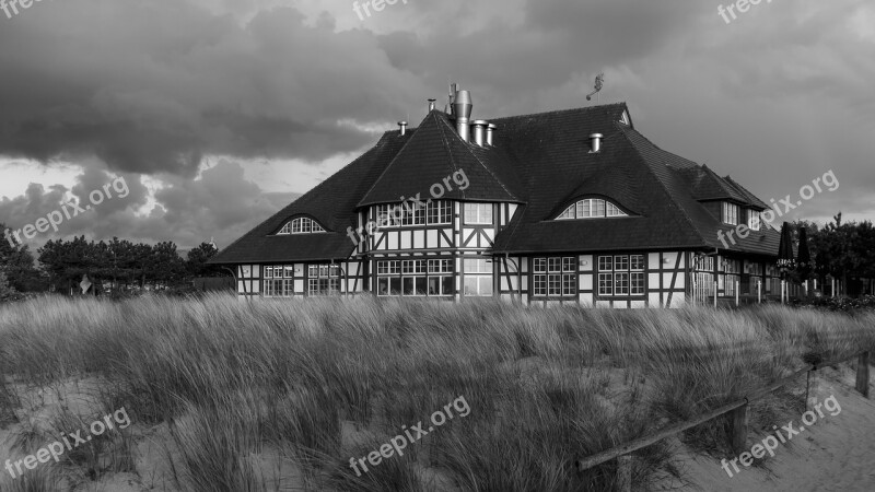 Zingst Beach Kurhaus Thatched Roof Dunes