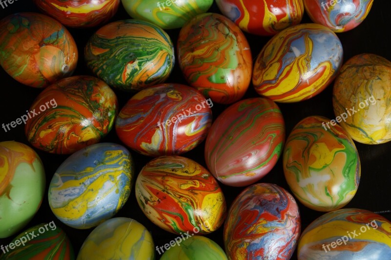 Marbled Easter Eggs Marbled Easter Eggs Colored Colorful