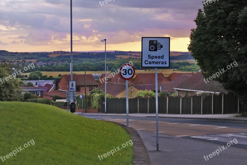 Street Bend Traffic Road Signs Traffic Restrictions