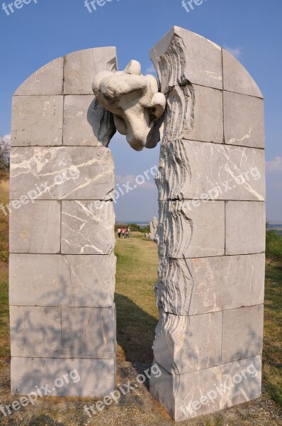 Stone Sculpture The Mountain Is A Symbol Of Statue Park The Face Of The Region Nature