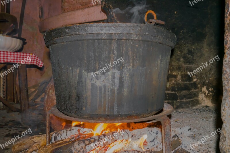 Pot Fire Cook Lit Wood Fired Oven