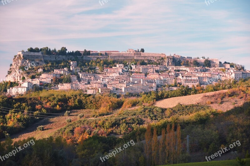 Civitella Del Tronto Italy Abruzzo Hillside Village