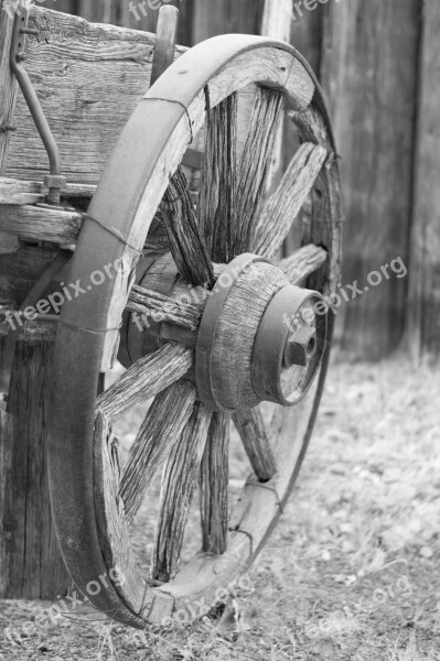 Wagon Wheel Old Black White Wood Free Photos