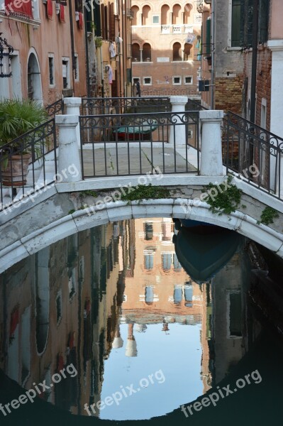 Venice Channel Water Mirroring Water Reflection