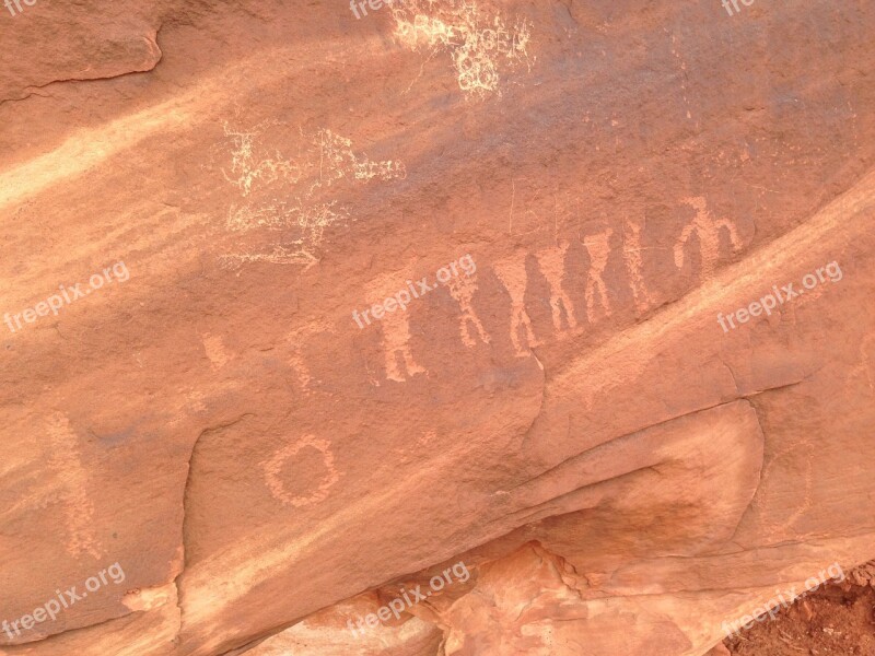 Petroglyphs Canyonlands Utah National Park