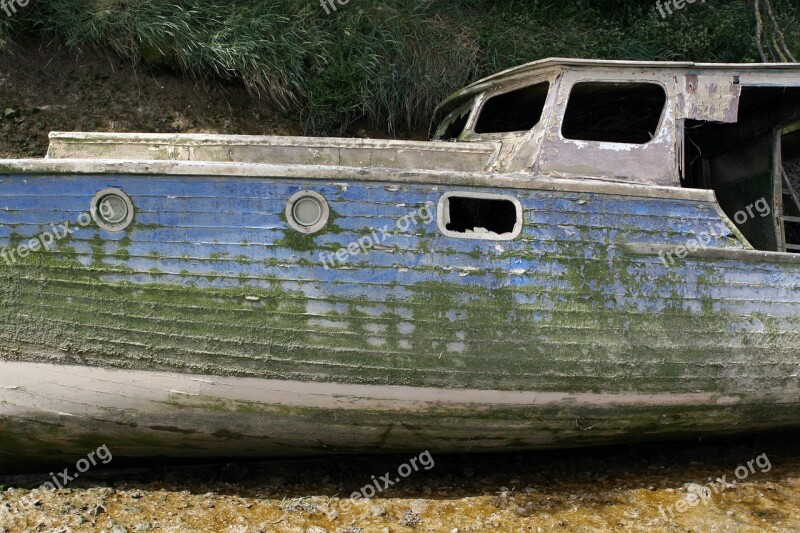 Aquatic Bay Berth Boat Craft