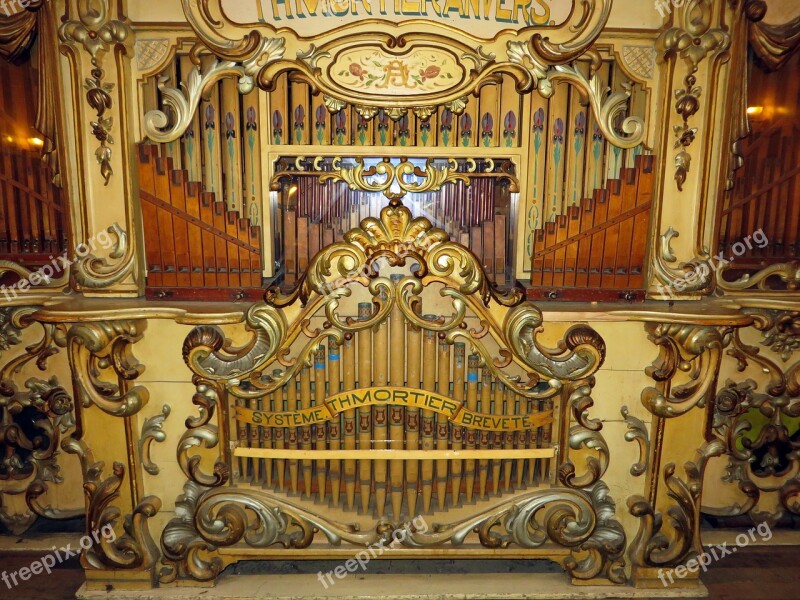 Organ Herzeele Flanders Pipes Ballroom