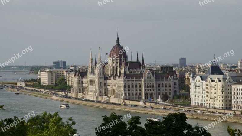 Budap The Parliament Węgryt Danube River