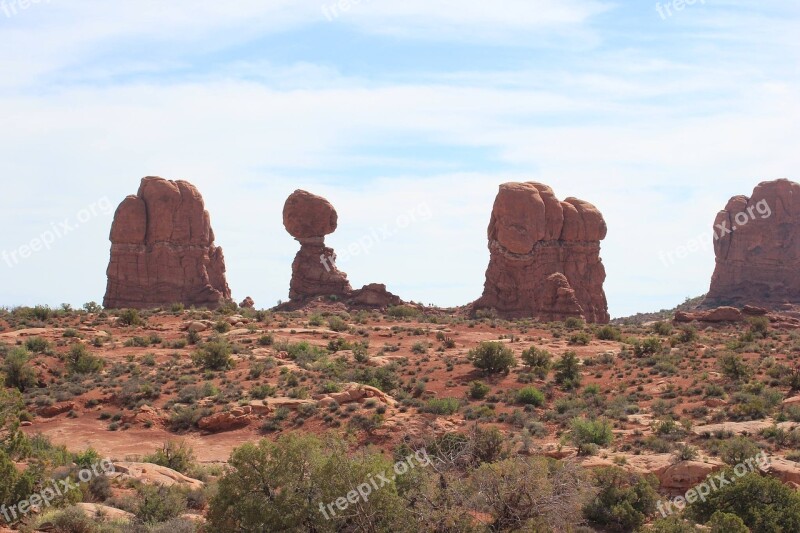 La Sal Mountains Balance Rock Arches National Park Utah United States Of America