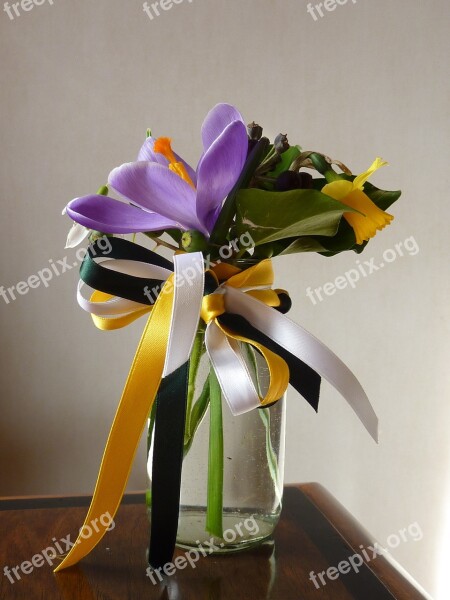 Spring Bouquet Vase Crocus Narcissus Decoration