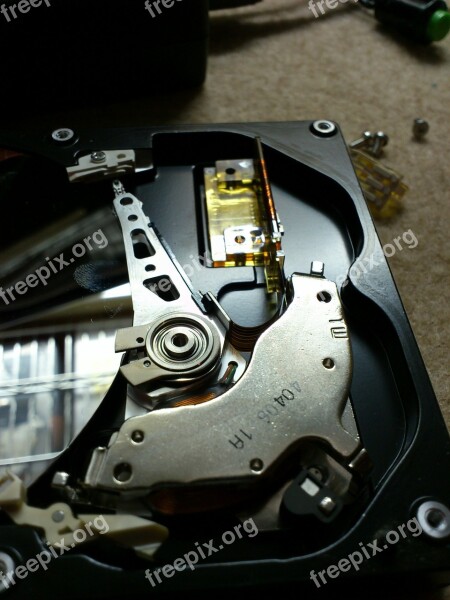 Repair Hard Disk Decomposition Head Cylinder