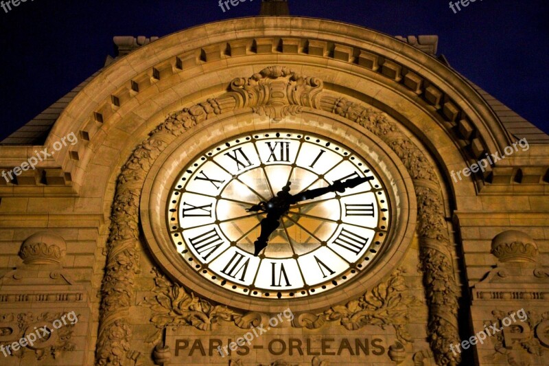 Paris D'orsay Time Night City