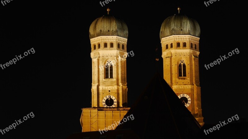 Munich At Night Blue Hour Frauenkirche Munich Free Photos