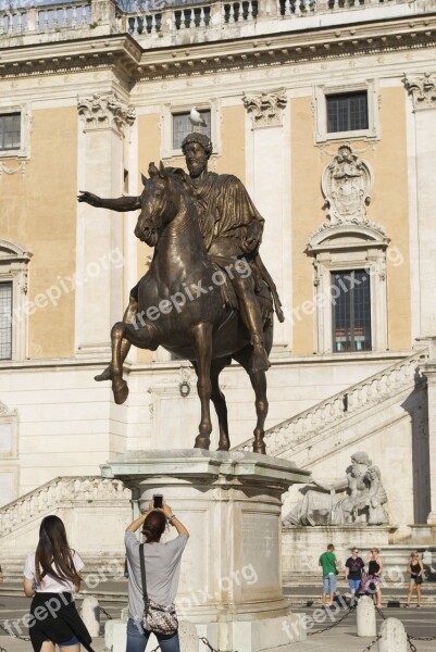 Rome Center Historian Romano Ancient