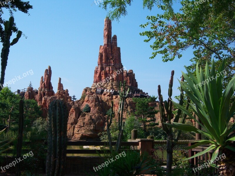 Disney Indiana Jones Manege Park Amusement Park