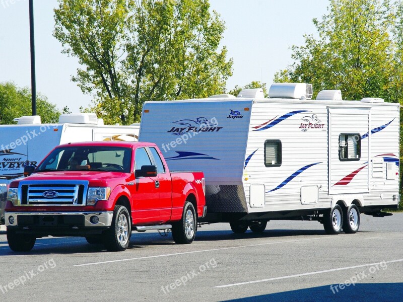 Canada Caravan Pickup Hitch Holiday