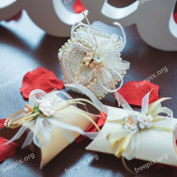 Love Wedding Happiness Mood Accessories