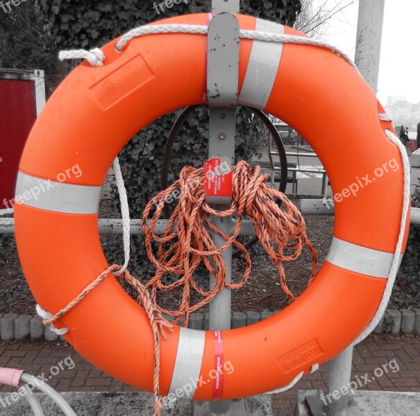 Lifebelt Drowning Non Swimmers Emergency Not