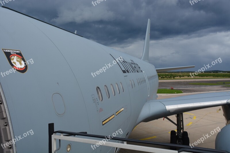 Flying Hospital Bundeswehr Airbus Army Flat