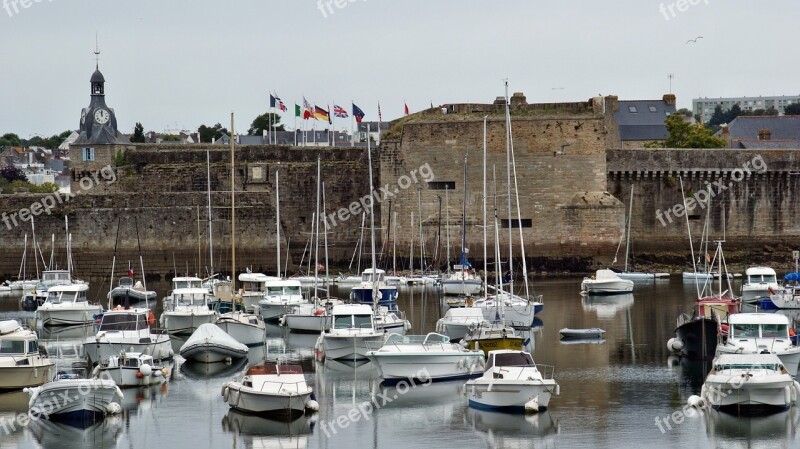 Brittany Finistère Concarneau Rampart Port