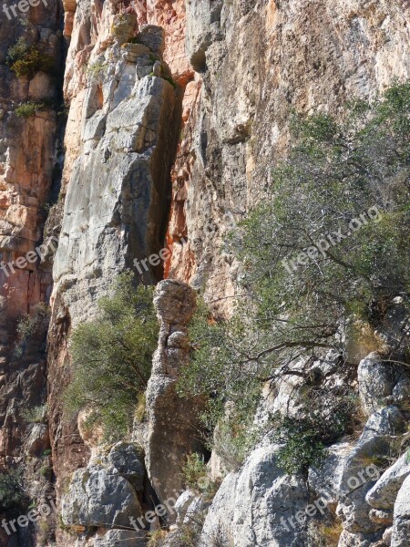 Rock Wall Montsant Needle Rock Priorat Hiking