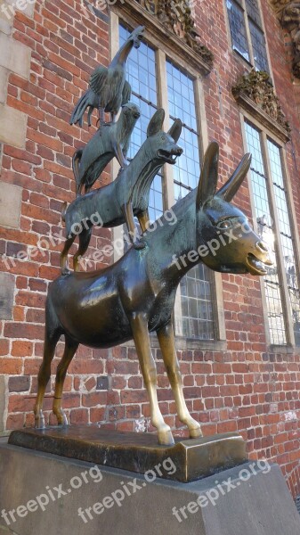 Bremen Landmark Monument Places Of Interest Bremen Town Musicians