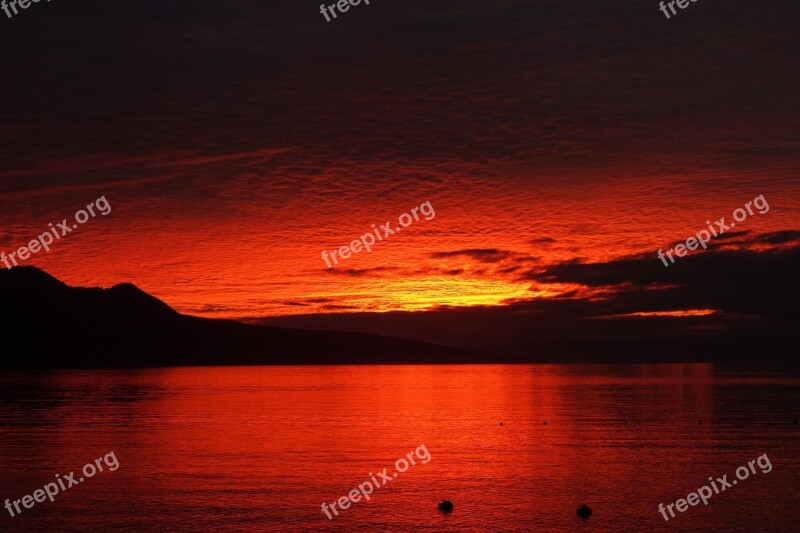 Sunset Lake Vevey Romance Ufo