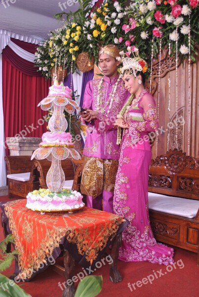 Marriage Married Couple Couple Wedding Traditional