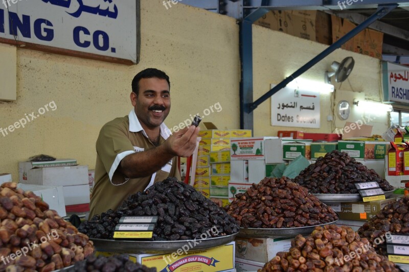 Dubai Fish Market Fruits Plants Dates Pride