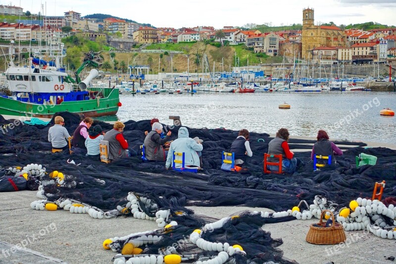 Netting Repairs Fishing Women Fixing