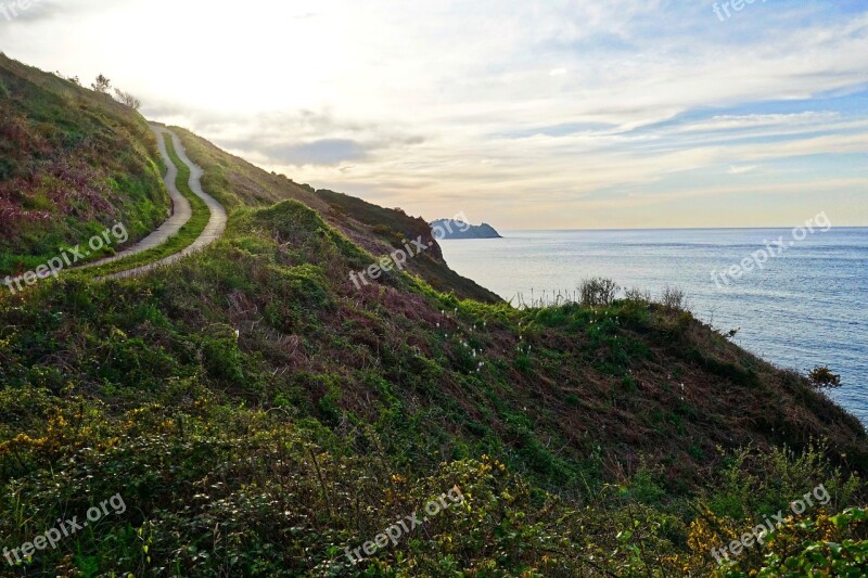 Coast Road Distance View Ocean