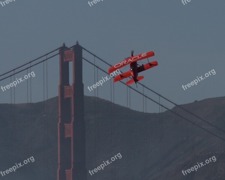 Golden Gate Bridge Plane Sean Tucker Golden Gate Bridge