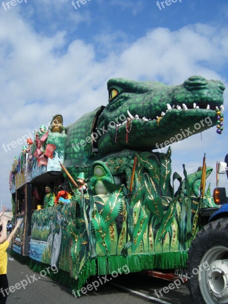 Mardi Gras New Orleans Float Alligator Festival