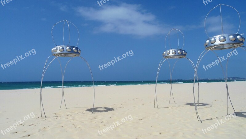 Beach Aliens Spacecraft Spaceship Art