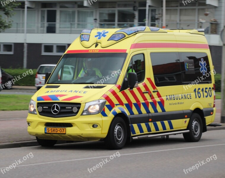 Ambulance Pitch Nieuwerkerk Free Photos