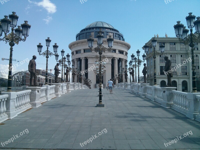 Bridge City Urban Travel Macedonia